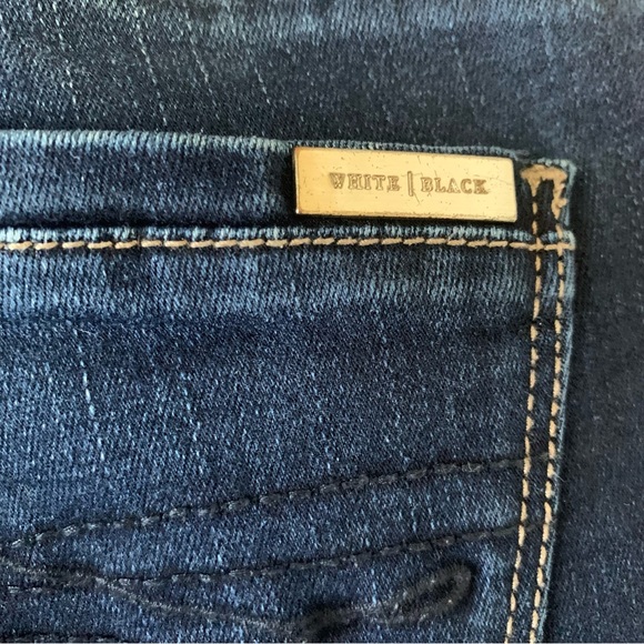 White House Black Market Contour Boot Leg Women Size 2R Blue Jeans Dark Wash - Picture 9 of 10